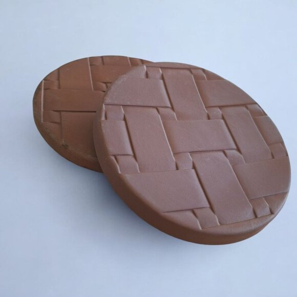 Longaberger Pottery Button Basket Brick Trivet Bread Warmer USA Roseville Baking - Picture 3 of 10